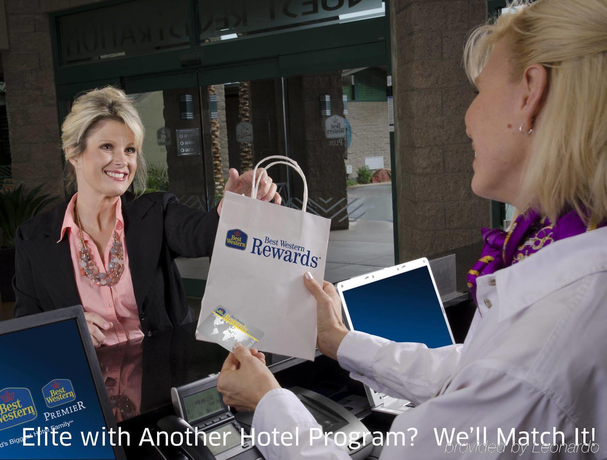 Best Western Huntington Mall Inn Barboursville Exterior foto
