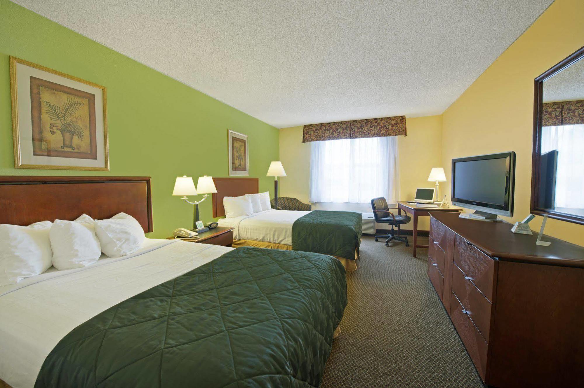 Best Western Huntington Mall Inn Barboursville Exterior foto